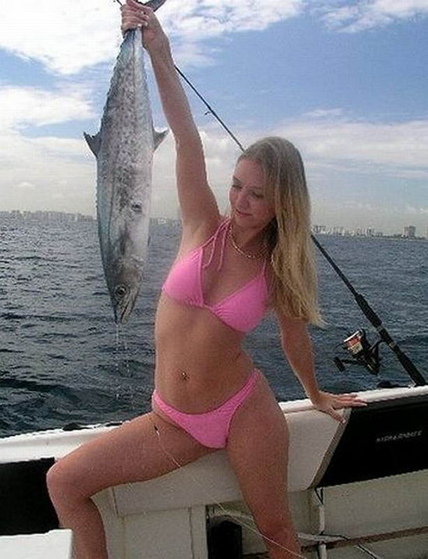 Со шлюхой на рыбалке фото